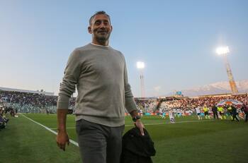 Miguel Ponce reemplazaría a Mario Salas en Ñublense: sería su quinto equipo en los últimos cinco años