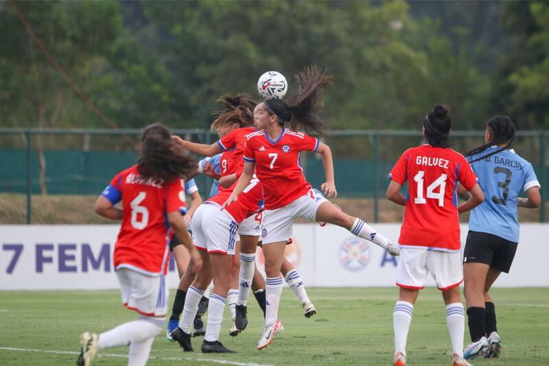cayó en su estreno en el sudamericano ante Uruguay. Foto: Prensa Conmebol.