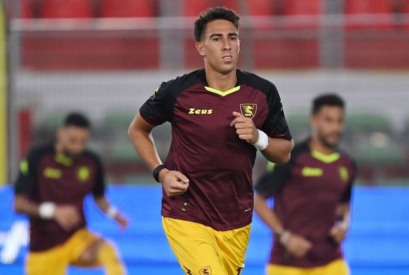 Diego Valencia entrenando en Salernitana