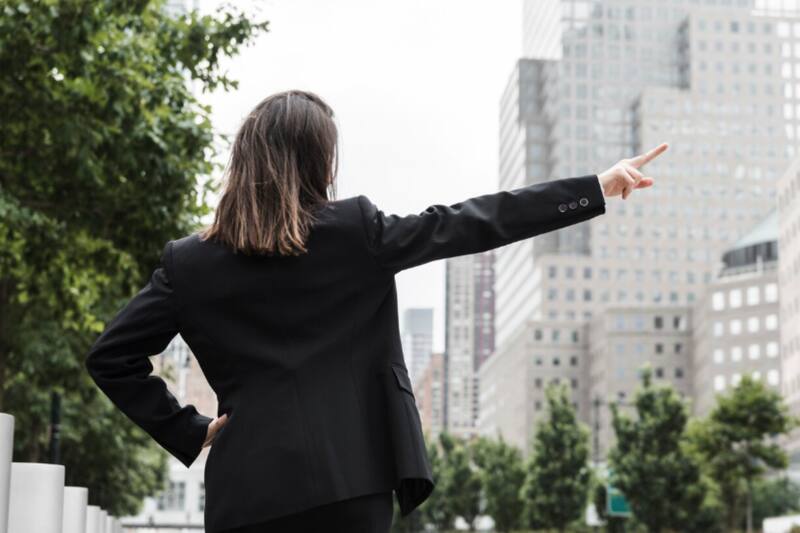 Se basó en las cualidades ligadas a la responsabilidad, creatividad y valentía en tomar decisiones para hacer su listado.
