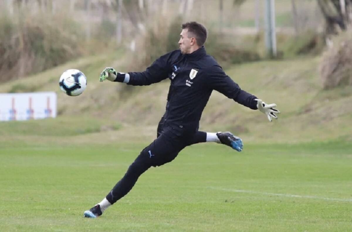 La polémica actitud de Fernando Muslera en una práctica que molestó a todos en Uruguay