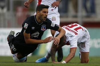 Hincha de Colo Colo puso a la venta camiseta firmada por Nicolás Blandi y recibió increíbles respuestas