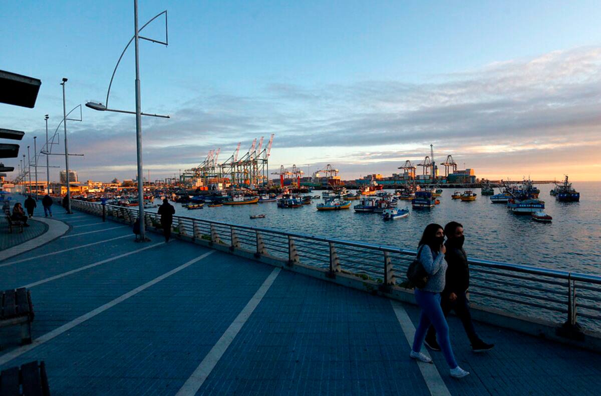 Alcaldes valoraron la cuarentena en Calama y San Antonio