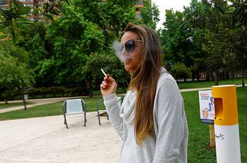 FOTOS | Minsal lanza campaña de advertencia en cigarros con nuevas imágenes más impactantes