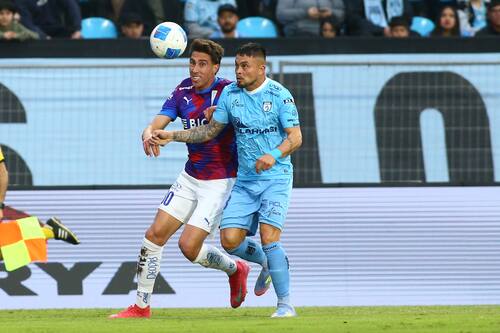 Universidad Católica rescató un áspero empate contra Deportes Iquique y se estanca en Campeonato Nacional