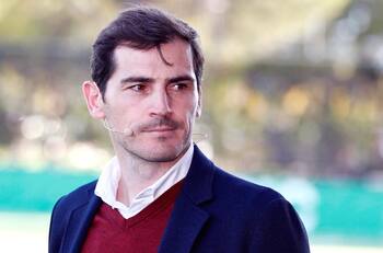 "Soy gay, espero me respeten" La publicación en redes de Iker Casillas que luego borró