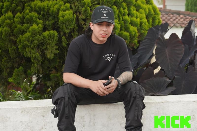 El colombiano Westcol se mantiene firme dentro del top 10 de la plataforma.