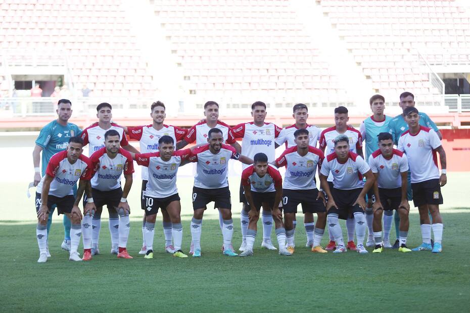 Los Torteros quieren renacer en la clasificación de Primera B 2025.