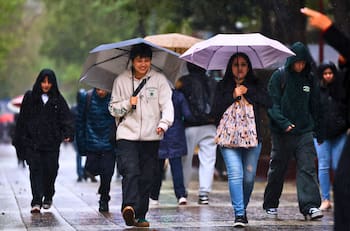 Confirmado: ¿A qué hora comenzará a llover en la Región Metropolitana y cuánta agua se espera?