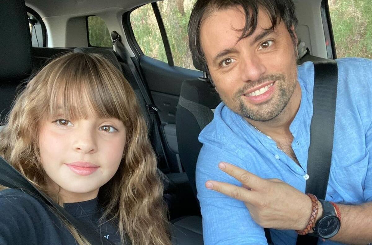 "Mi papá se cree rico": La divertida dedicatoria de Alondra Valenzuela hacia su padre Daniel Valenzuela