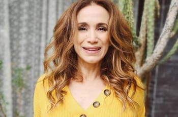 "Disfrutando de Búzios": Alejandra Fosalba gozó una relajada tarde en la playa durante sus paradisíacas vacaciones en Brasil