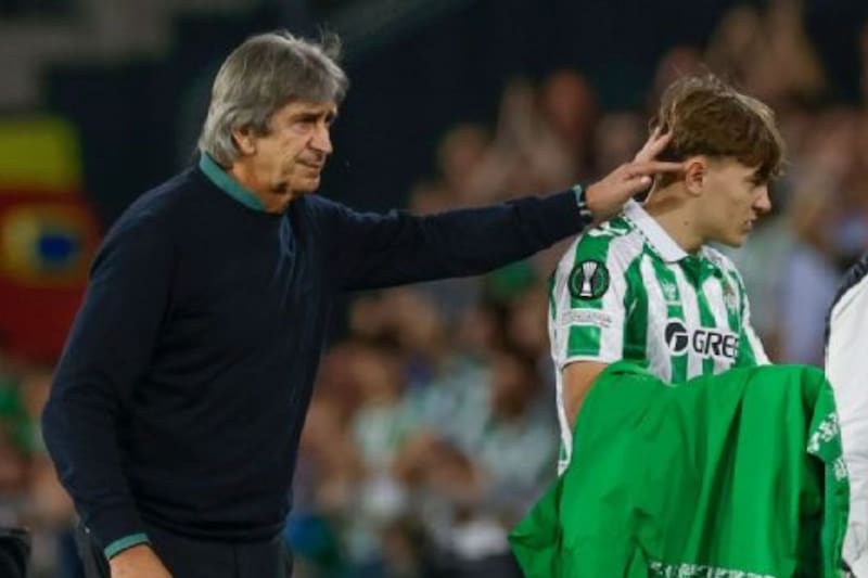 El joven extremo podría dejar Sevilla. Foto: EFE.