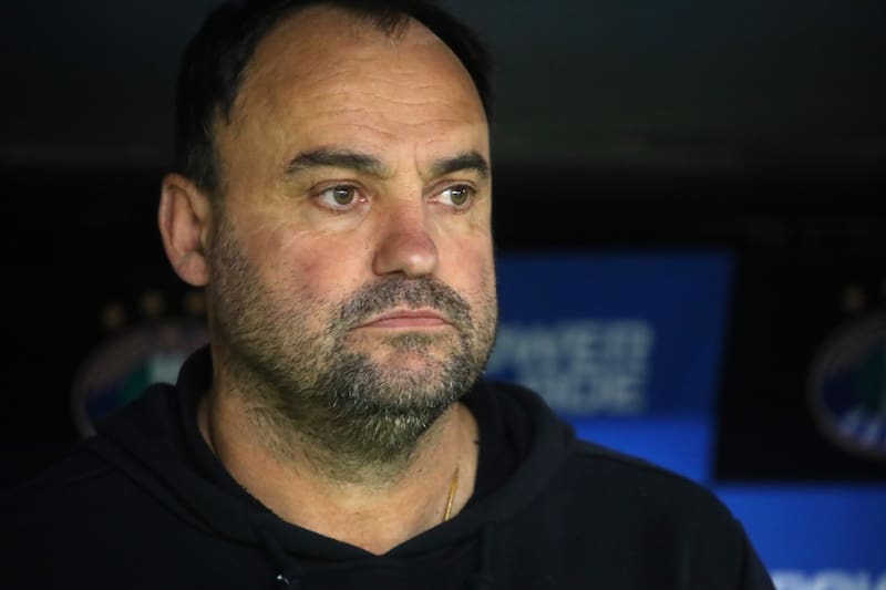 El Coto en su paso por la banca de Unión Española. Foto: Agencia ATON.