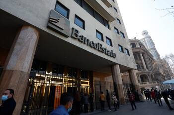 Banco Estado anunció 10 medidas de ayuda tributaria a damnificados por incendios forestales