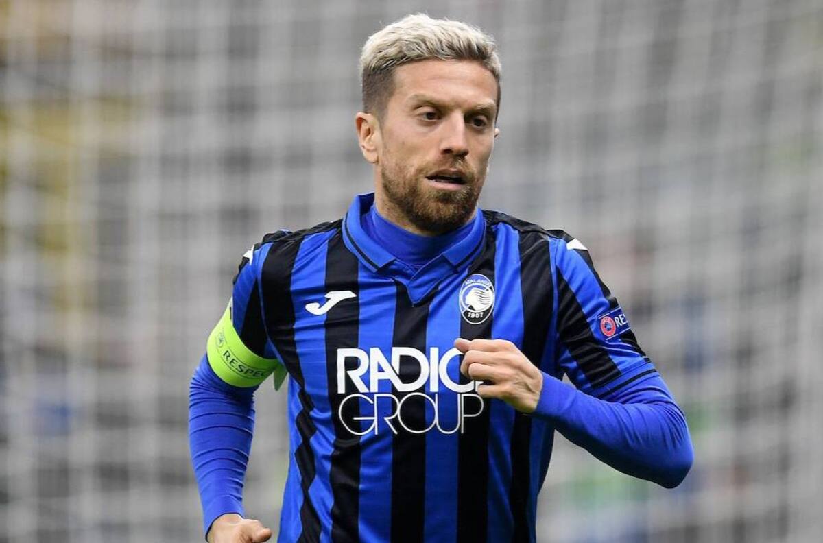 Futuro de Alejandro "Papu" Gómez estaría lejos de Inter de Arturo Vidal y Alexis Sánchez