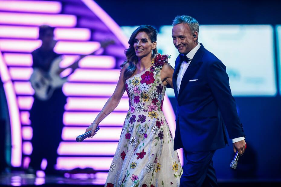 Vina del Mar, 24 de Febrero de 2023
Los Animadores del festival de vina del mar 2023, Martin Carcamo y Maria Luisa Godoy, presentan la Sexta noche.
Sebastian Cisternas/Aton Chile