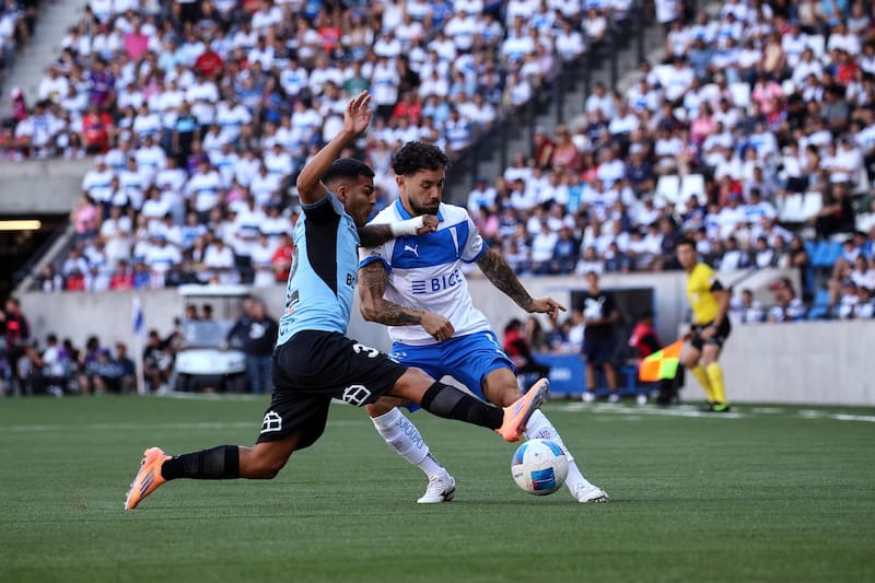 El Capo de Provincia recibe a La Franja en el cierre de la jornada sabatina del fútbol chileno. Foto: Agencia Aton.