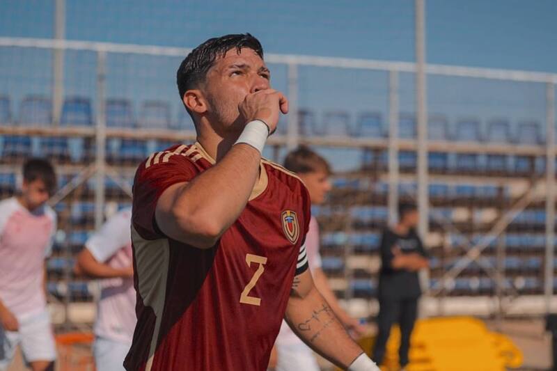 Bianneider Tamayo llegará en los próximos días a Chile.