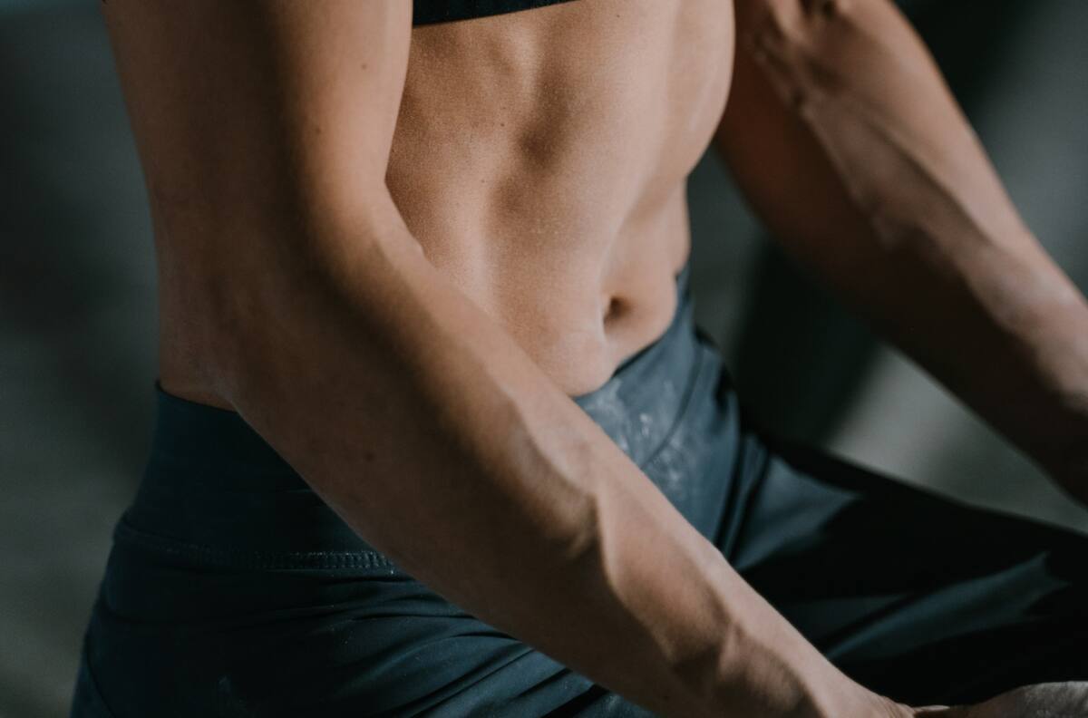 ¡Más fácil que los abdominales! descubre una técnica revolucionaria para conseguir un vientre plano rápidamente