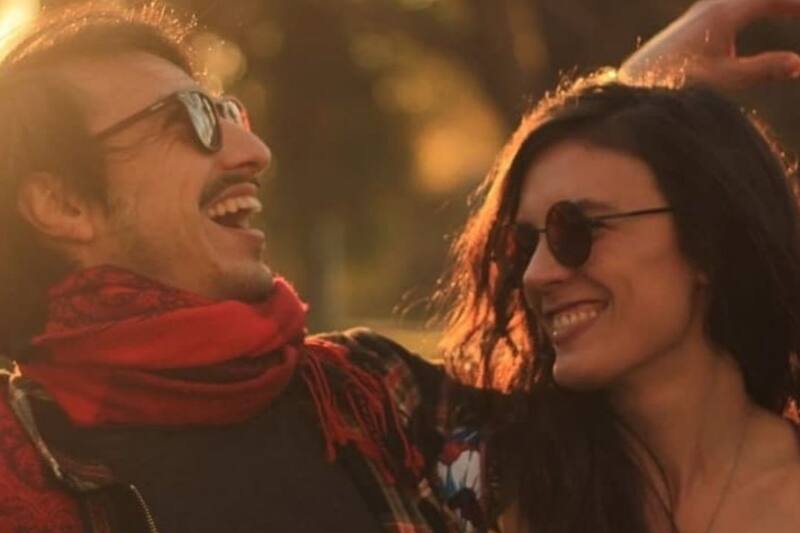 La pareja lleva más de siete años de relación.