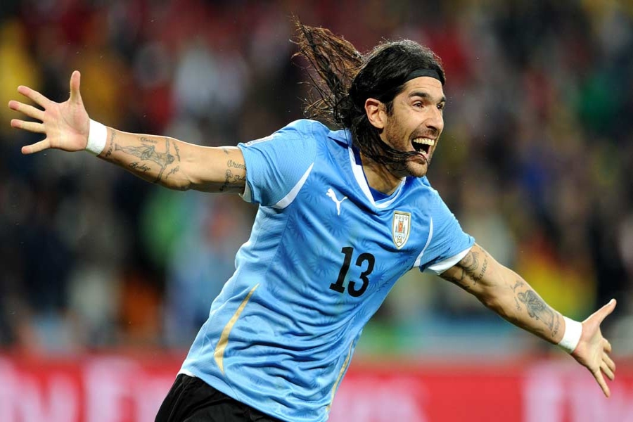 Sebastián Abreu es nuevo jugador del Boston River de Uruguay