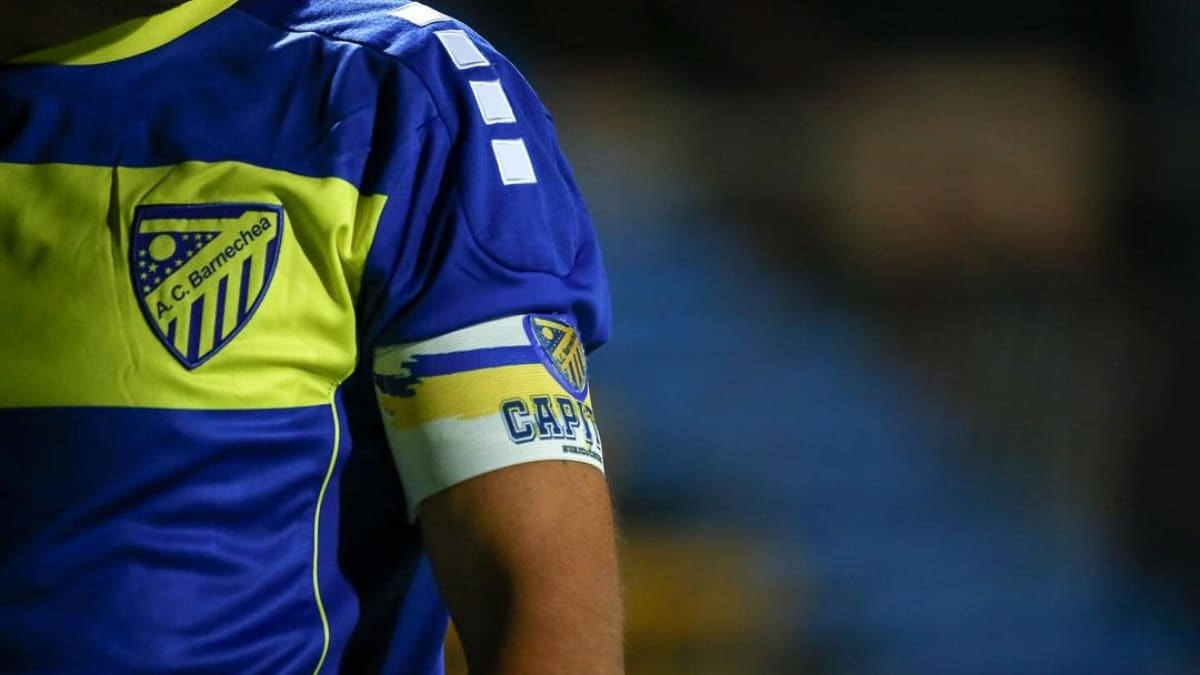 Corte Suprema le da el golpe de gracia a Barnechea: quedaría fuera del profesionalismo