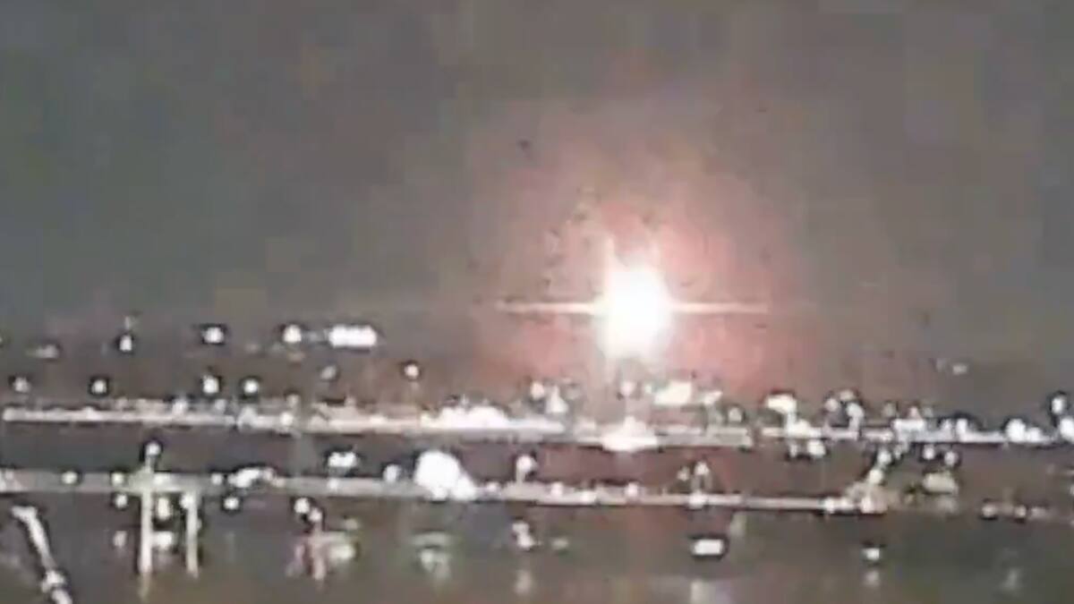 VIDEO | Así fue el accidente de avión con 64 personas y helicóptero en Washington: viajaban miembros de equipo nacional de patinaje