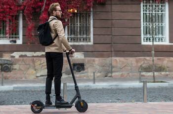 Crecen los accidentes en scooters: este es el grupo que más incidentes protagoniza