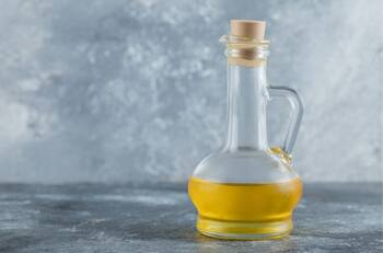 Advierten sobre serios peligros a la salud por cocinar con este aceite que es muy utilizado en Chile