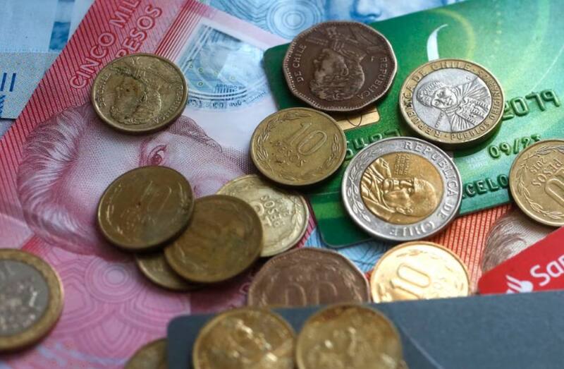 la Comisión para el Mercado Financiero habilitó una plataforma especial para saber si se tiene dinero por cobrar. Foto: ATON.