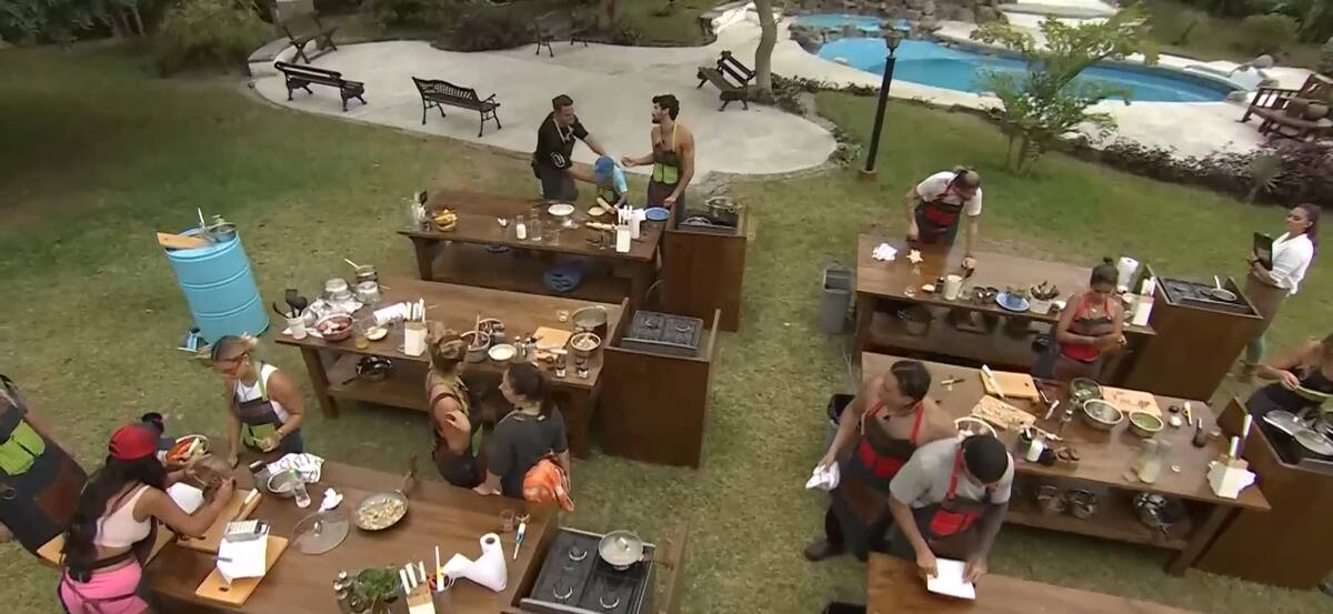 Miguelito se molestó luego de que el capitán de su equipo, Fabio Agostini, lo acosara constantemente con bromas respecto a su físico durante una actividad en "Tierra Brava".