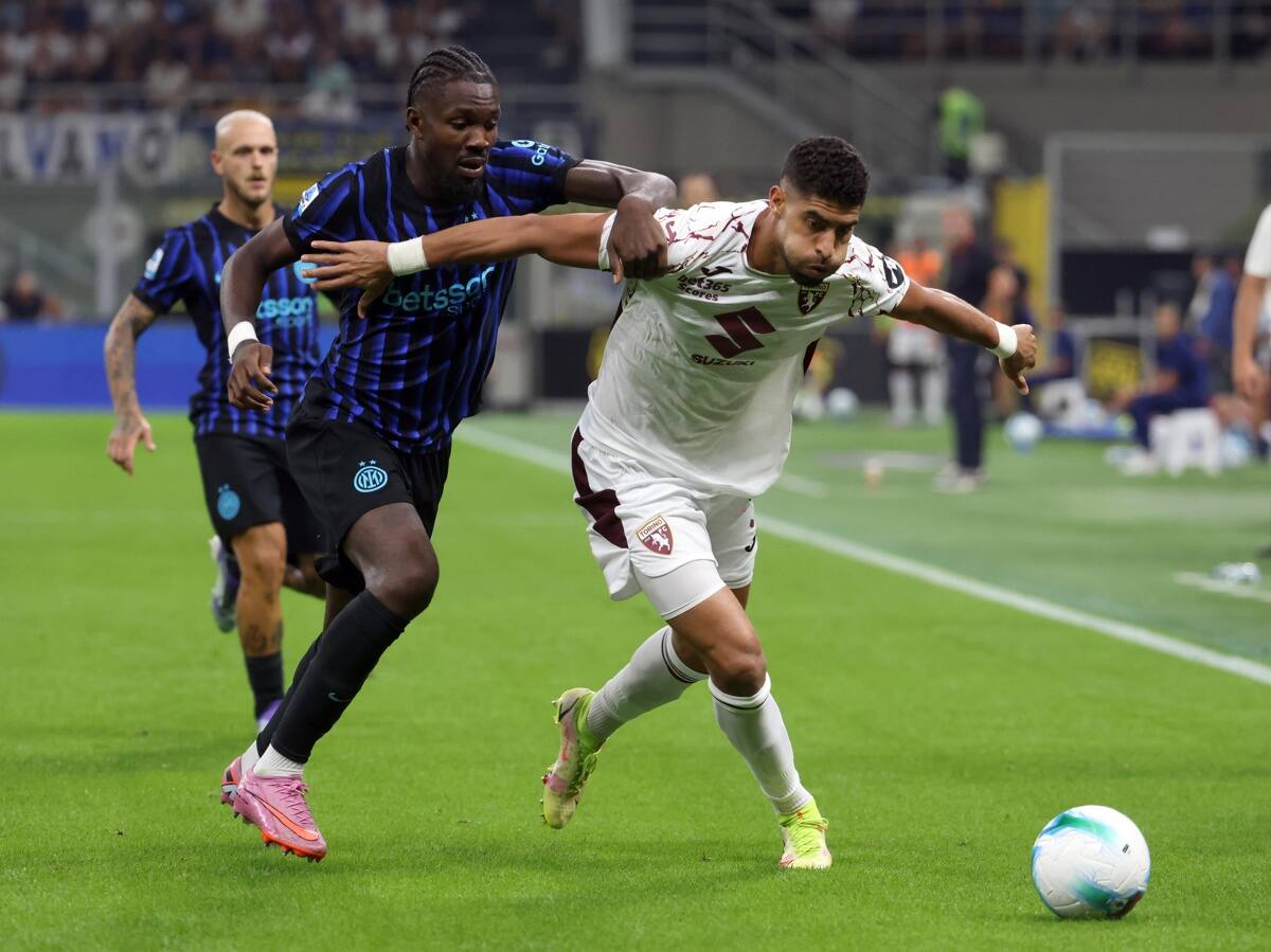 El zaguero marroquí fue elegido por sobre Maripán ante el Inter de Milán.