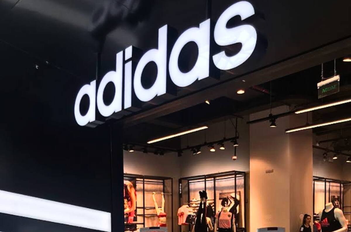 “Descuento sobre descuento”: Este outlet de Adidas ofrece zapatillas para niños y adultos con un 40% de rebaja