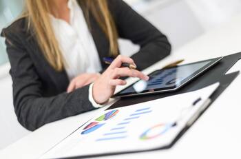 Empleabilidad de hasta un 92%: Las mejores instituciones para estudiar Administración de Empresas