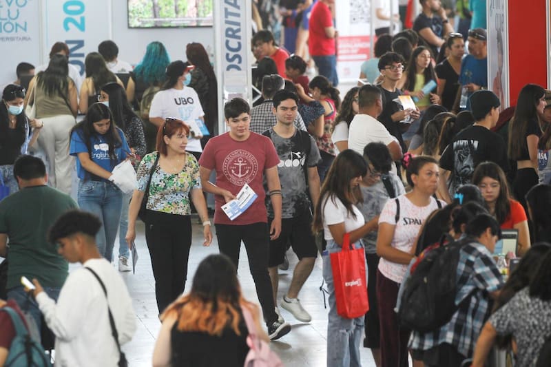 Descubre cuáles fueron los centros de educación superior con menos postulaciones.