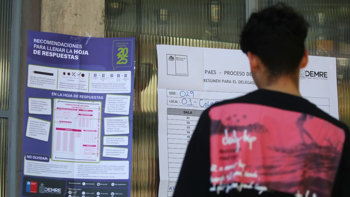 Atención estudiantes: estas son las 5 carreras universitarias chilenas que están muy saturadas