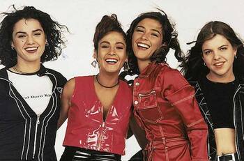 Fue una recordada actriz de Adrenalina, hoy está lejos de las pantallas y estrenando su primera obra de teatro