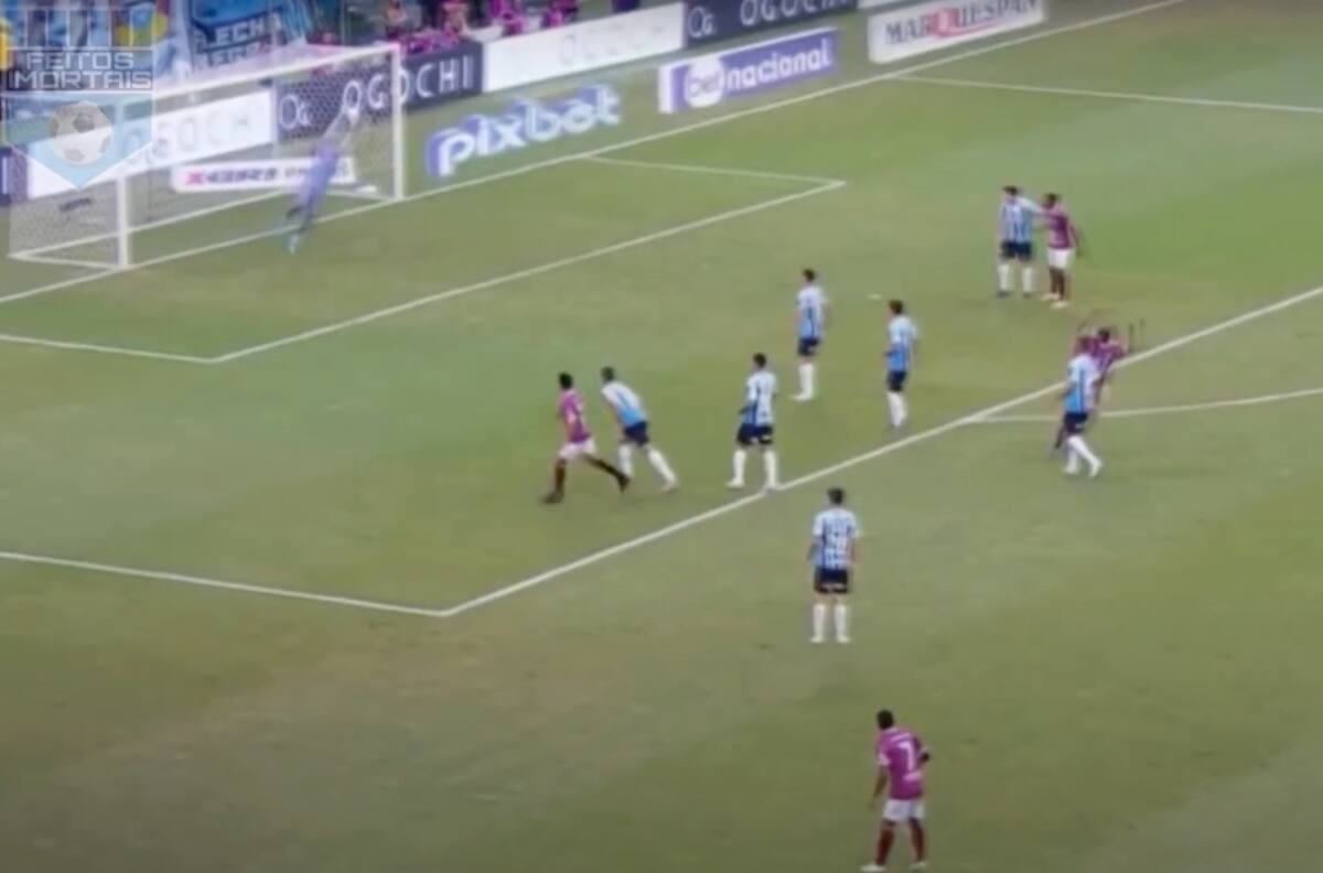 Estas son las mejores atajadas de Adriel, el nuevo portero de la UC que ilusiona a los hinchas