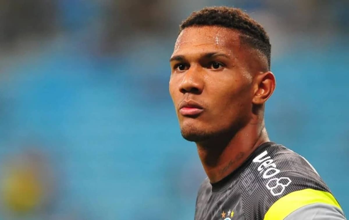 . El portero brasileño no ha podido concretar su salida de Gremio.
