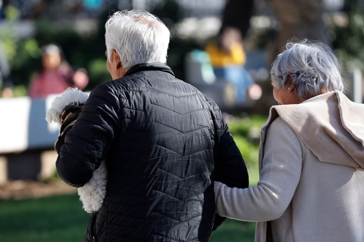 Podrán recibir hasta $100.000 mensuales adicionales a su pensión gracias a este beneficio. Créditos: Aton.