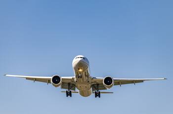 Tiene flota de 180 aviones: gigantesca aerolínea sudamericana podría declararse en quiebra