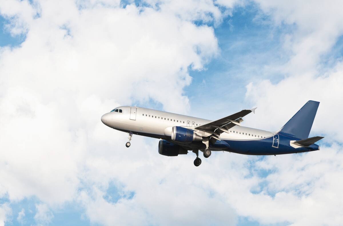 Las aerolíneas que más reclamos generaron en 2024 según el SERNAC: la primera tuvo casi 15 mil casos