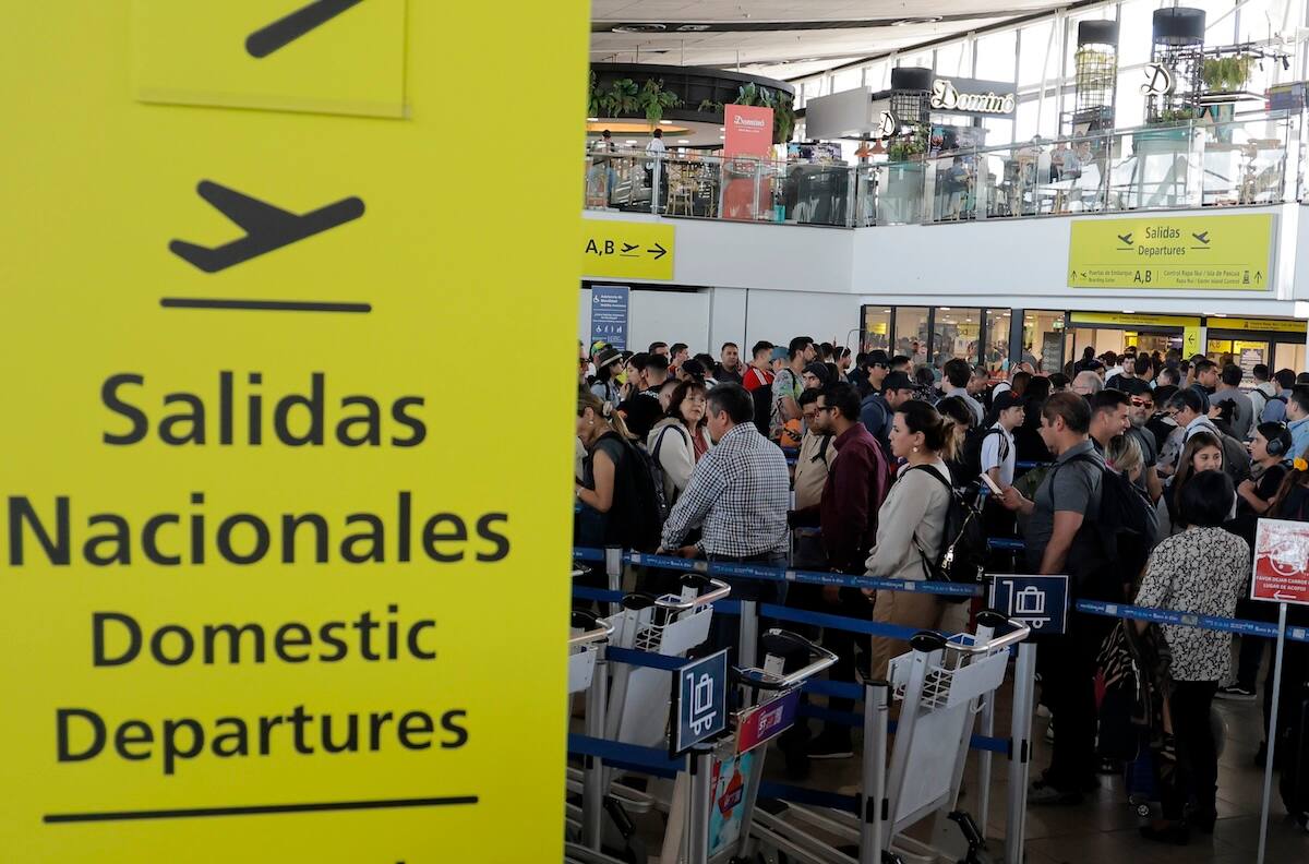 Más puertas de embarque y 27 nuevas tiendas: las mejoras que el Aeropuerto de Santiago estrena en septiembre