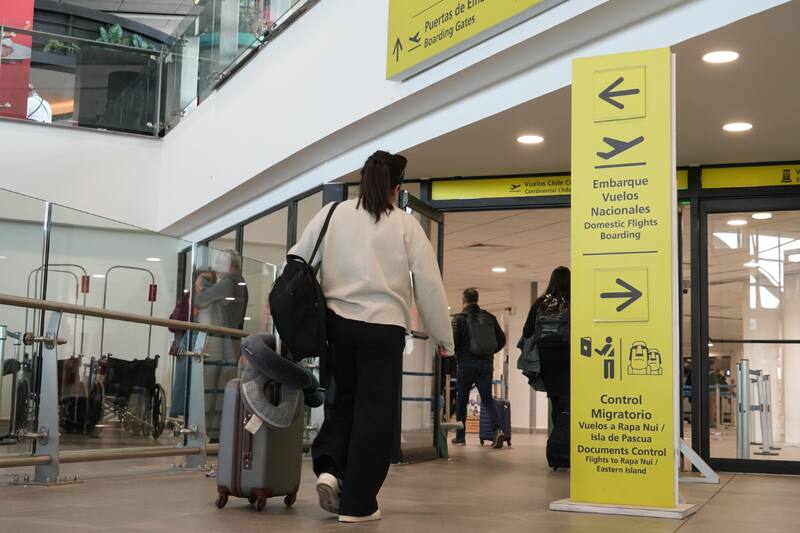 Conoce qué bancos entregan traslado gratuito al Aeropuerto Arturo Merino Benítez.