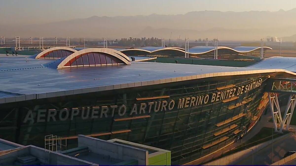Preocupación en el gobierno de Chile: por esta razón se retrasaría la renovación del Aeropuerto de Santiago