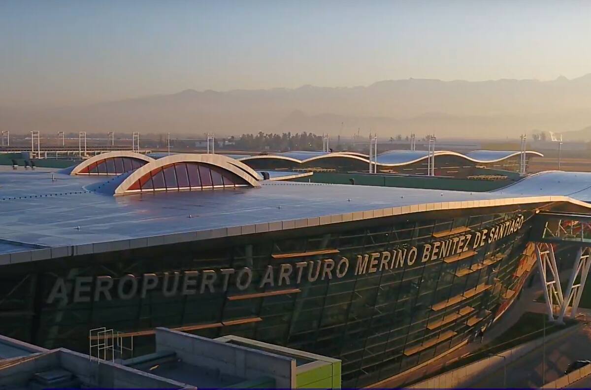 Preocupación en el gobierno de Chile: por esta razón se retrasaría la renovación del Aeropuerto de Santiago