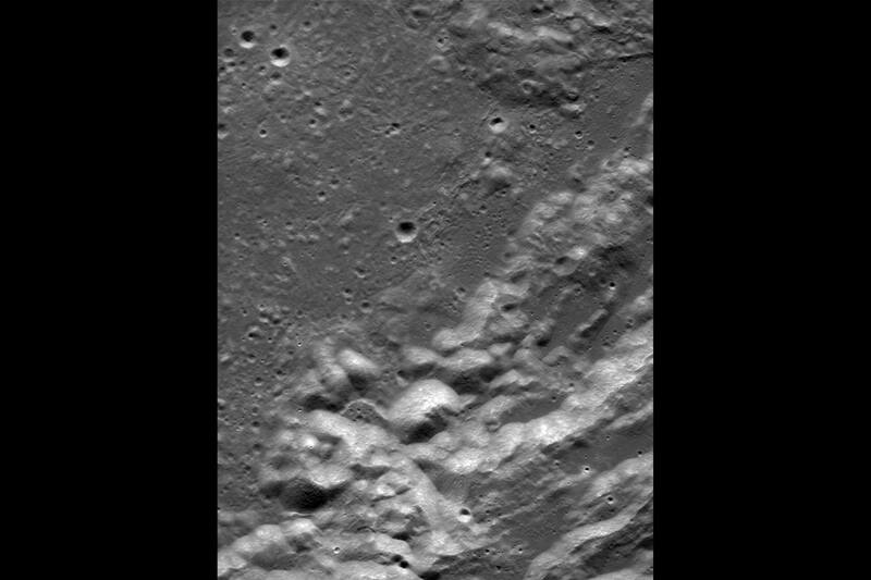 Foto de la Luna desde JUICE captada con JANUS.