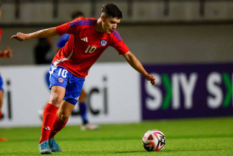 El volante es uno de los jugadores claves de la Roja Sub 20. Foto: Photosport
