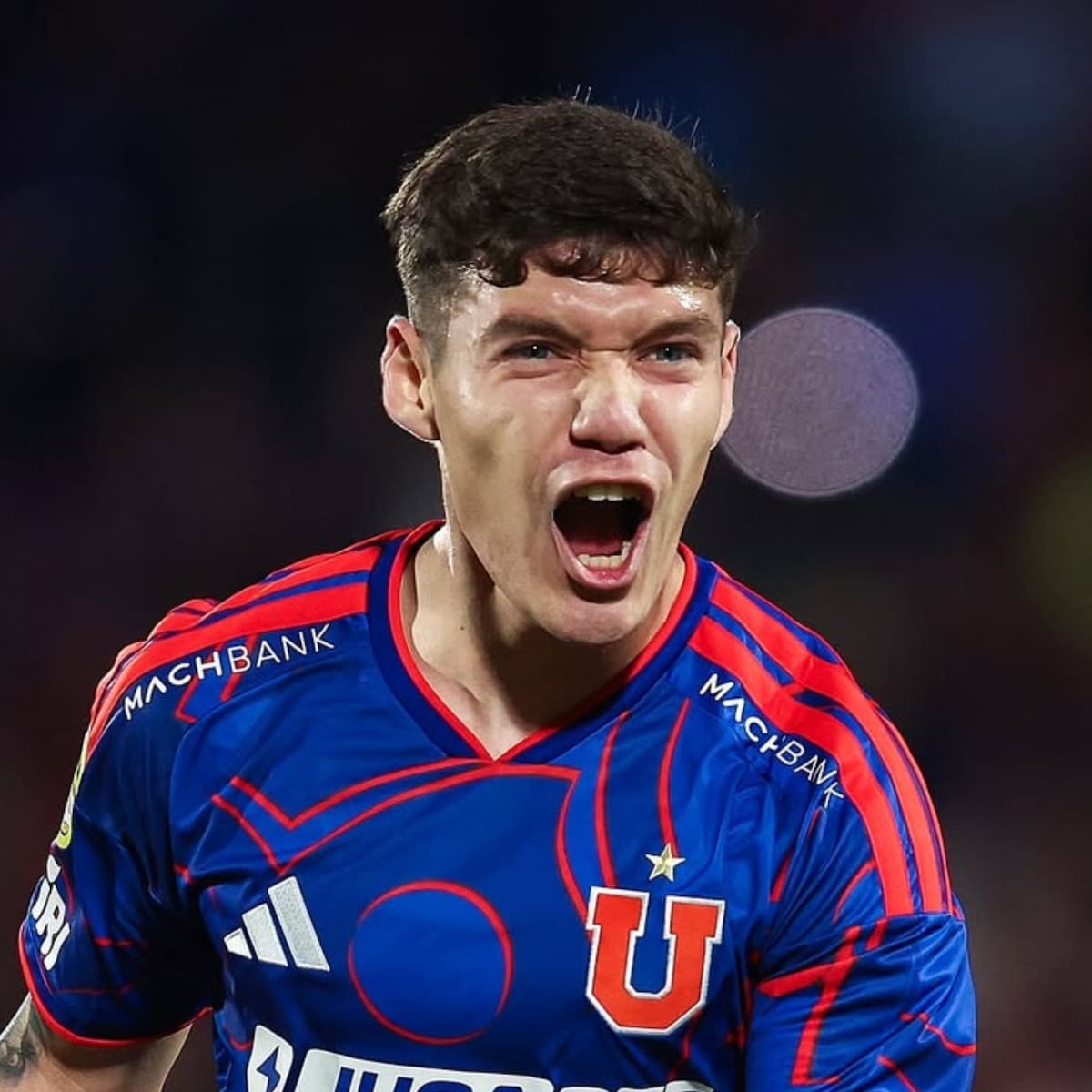 Negocio redondo: Universidad de Chile festeja por Agustín Arce