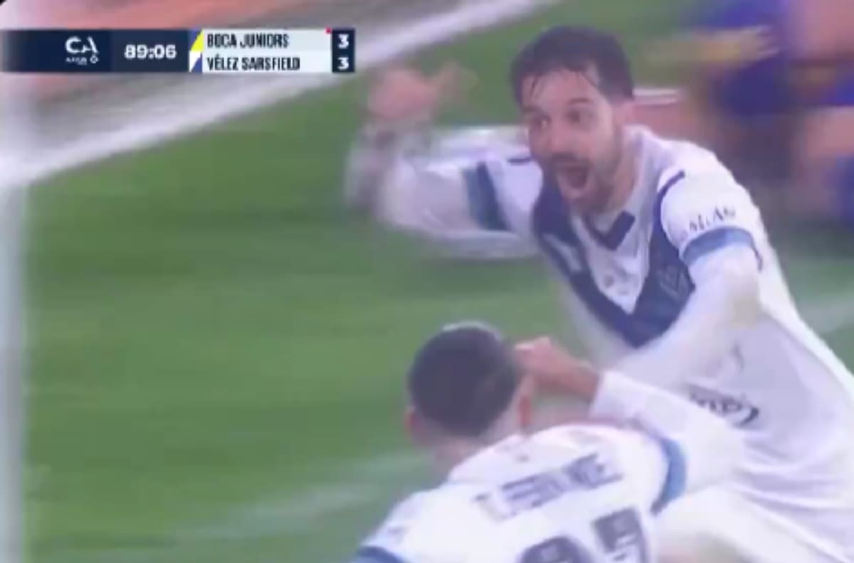 El gol agónico de Agustín Bouzat que selló el triunfo del Vélez de Quinteros: eliminaron a Boca y avanzan a la final